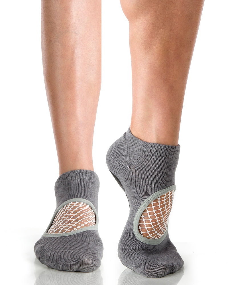 Lagree Fitness Grip Socks  Phish Net Closed Toe (Black/White